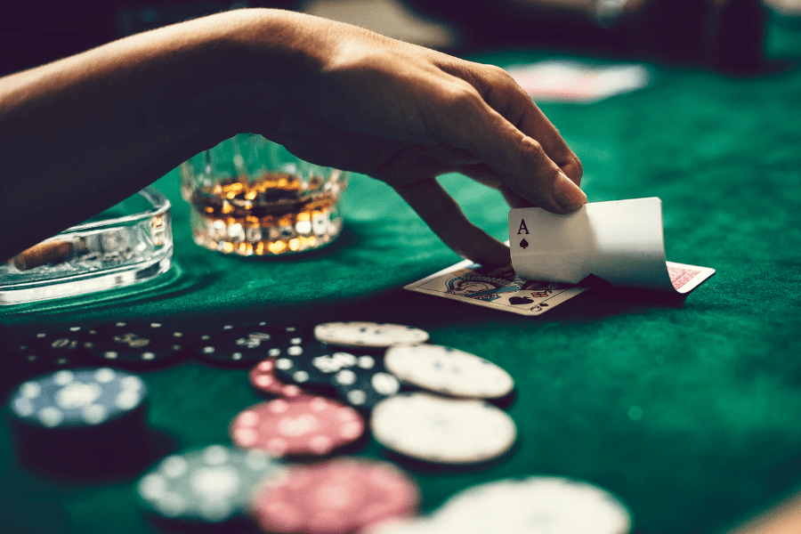 Kỹ năng chơi Poker giúp bạn tăng được tỷ lệ giành chiến thắng