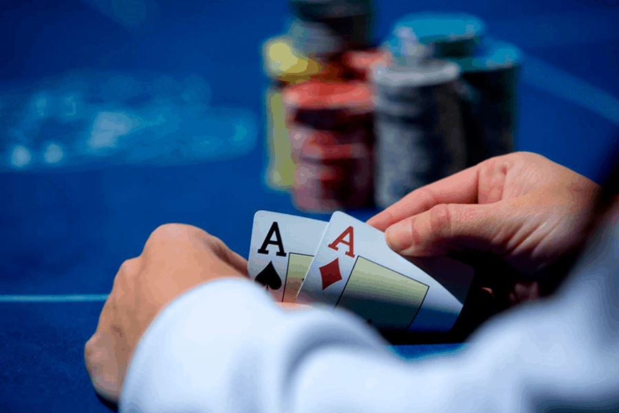 Kinh nghiệm chơi Poker thần thánh đến từ các cao thủ