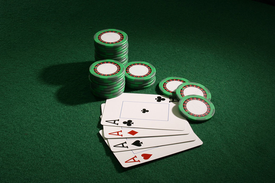 Thủ thuật chơi Poker giúp bạn oanh tạc các casino dễ dàng
