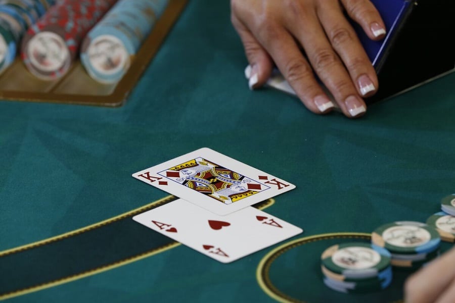 Những điều mà bạn nên chú ý tới để chơi Poker hiệu quả hơn